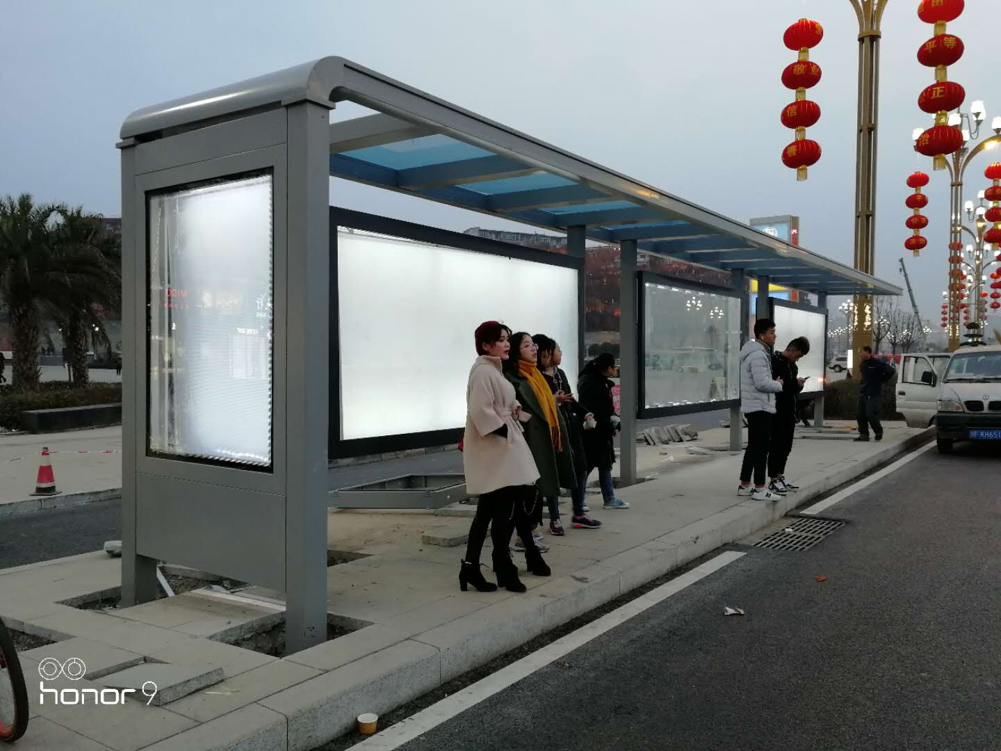 【鑫泰來候車亭】四川省南充市順慶區/嘉陵區/高坪區公交站臺升級改造完成